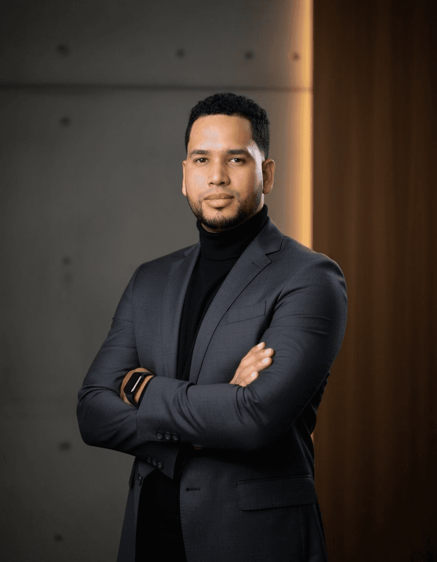 Elly Manuel, CEO & Fundador